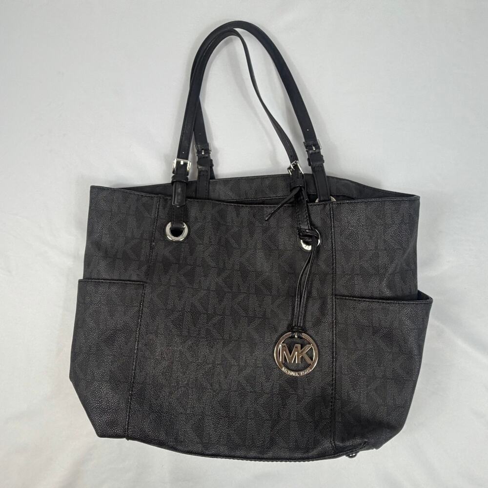 Michael Kors Black Signature Jet Set Pocket Tote Bag